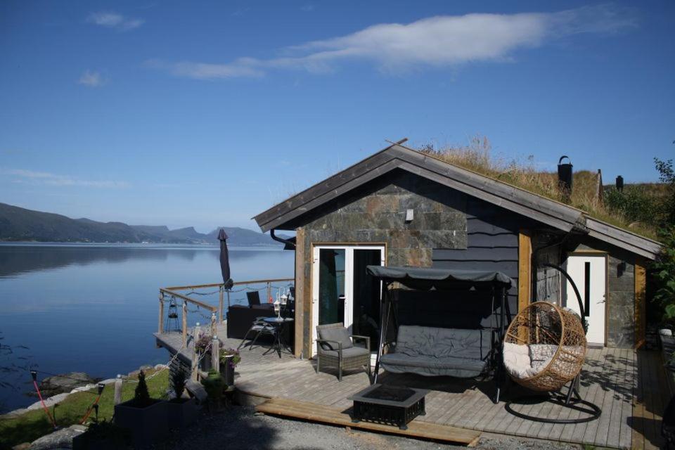 Smastranda Fjord Lodge Aheim Exterior foto